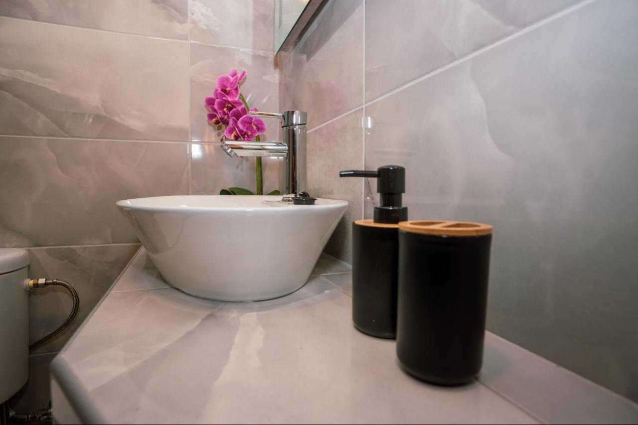 Seashell Luxury Apartment Nikiti  Exteriér fotografie